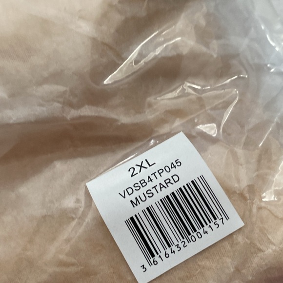 NWT Von Dutch 2xL mustard yellow crewneck - Picture 9 of 10